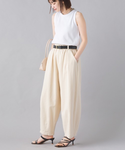 OMNES(オムネス)の「ウォッシュ加工 ダンプサーカスバルーンパンツ(その他パンツ・レディース・ブラック/ブラウン/アイボリー/グリーン系その他/ベージュ/チェック/ワンウォッシュ/ライトグレー/桜/グリーン系その他2/ネイビー/カーキ/キナリ/ブラック系その他/ホワイト系その他/インディゴブルー/ブルー・MEDIUM/LARGE)」の18枚目の写真