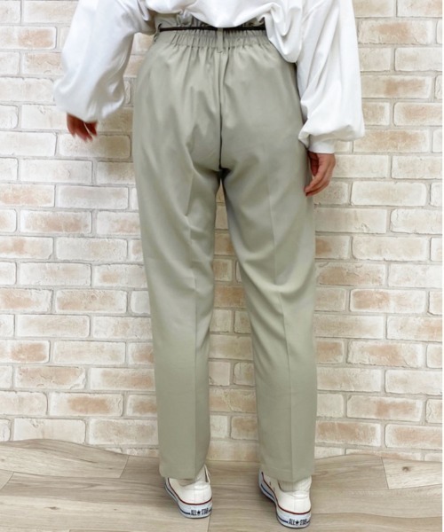 apres jour（アプレジュール）の「MILKテーパードパンツ【ZOZOTOWN限定アイテム】（その他パンツ・レディース・ブラック/アイボリー/ベージュ/ダークブラウン/ミント/サックスブルー/パープル・フリー）」の18枚目の写真