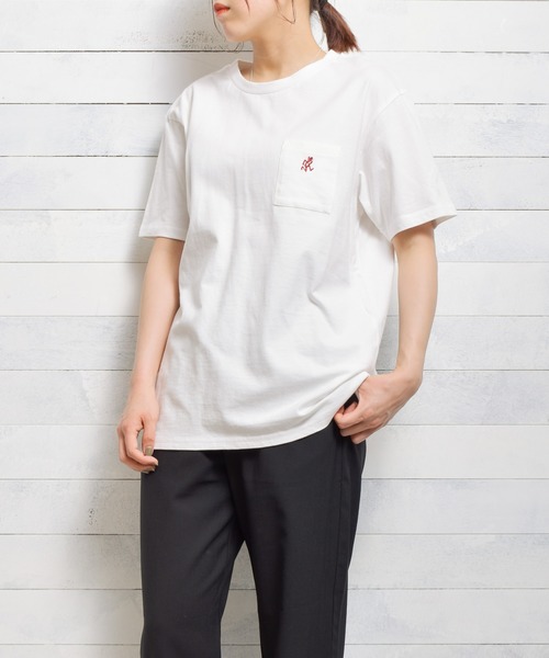 Gramicci(グラミチ)の「/GRAMICCI/ONE POINT TEE(Tシャツ/カットソー・レディース・ホワイト/ブラック/ベージュ/アッシュ・LARGE/X-LARGE/MEDIUM/X-SMALL/SMALL)」の17枚目の写真