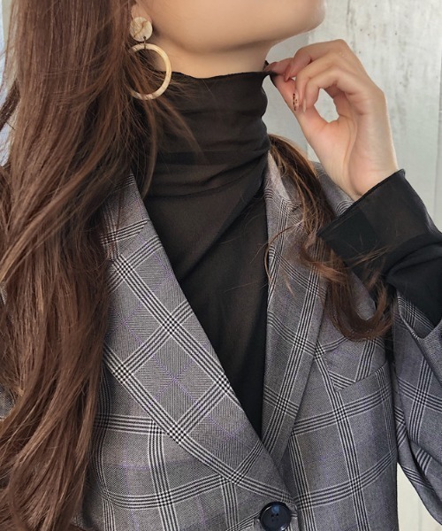 Loueme（ルエム）の「メロウハイネックシアーインナー（Tシャツ/カットソー・レディース・ホワイト/ブラック/アイボリー/ブラウン/グレー/ライトグレー/モカ/ライトグリーン/ピンク・FREE）」の5枚目の写真