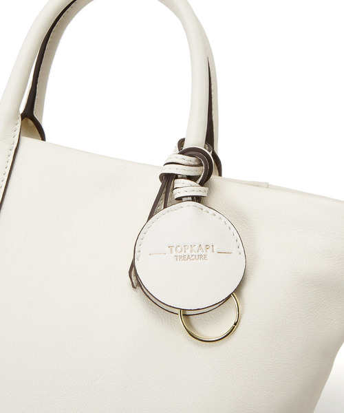 TOPKAPI(トプカピ)の「ソフトスムースレザー 2way ミニショルダーバッグ(ショルダーバッグ・レディース・ベージュ/クリーム/ブラック・FREE)」の13枚目の写真