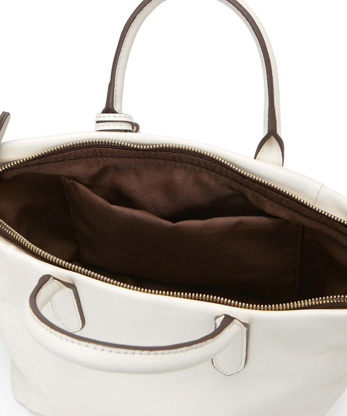 TOPKAPI(トプカピ)の「ソフトスムースレザー 2way ミニショルダーバッグ(ショルダーバッグ・レディース・ベージュ/クリーム/ブラック・FREE)」の4枚目の写真