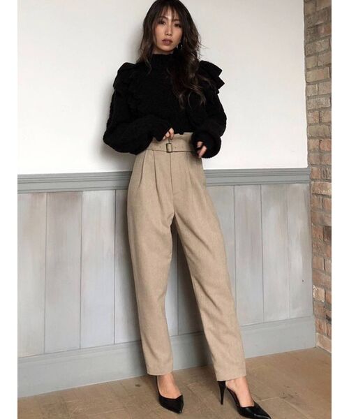 RESEXXY(リゼクシー)の「フリルケーブルニットトップス(ニット/セーター・レディース・ブラック/オフホワイト/モカ・FREE)」の9枚目の写真