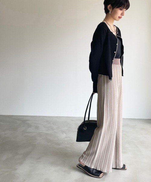 NEUNA（ヌナ）の「ウエストゴムストライプワイドパンツ（その他パンツ・レディース・ベージュ/ブラウン・SMALL/MEDIUM/LARGE）」の11枚目の写真