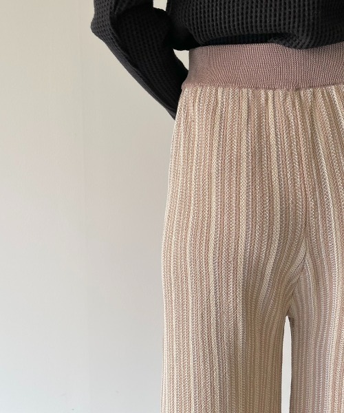 NEUNA（ヌナ）の「ウエストゴムストライプワイドパンツ（その他パンツ・レディース・ベージュ/ブラウン・SMALL/MEDIUM/LARGE）」の19枚目の写真