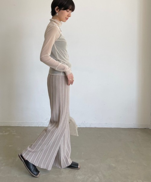 NEUNA（ヌナ）の「ウエストゴムストライプワイドパンツ（その他パンツ・レディース・ベージュ/ブラウン・SMALL/MEDIUM/LARGE）」の21枚目の写真