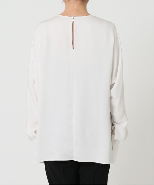 AP STUDIO(エーピーストゥディオ)の「ライトダブルサテンブラウス(シャツ/ブラウス・レディース・ホワイト・FREE)」の8枚目の写真