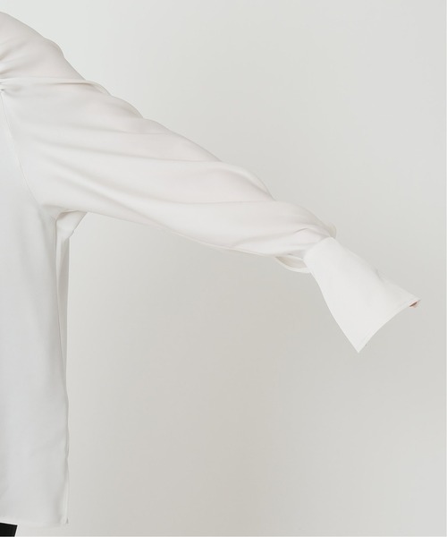 AP STUDIO(エーピーストゥディオ)の「ライトダブルサテンブラウス(シャツ/ブラウス・レディース・ホワイト・FREE)」の7枚目の写真