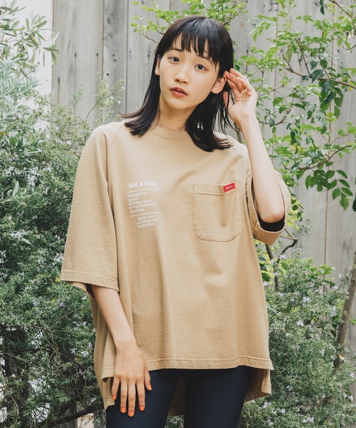 MILKFED.（ミルクフェド）の「PRINTED POCKET BIG TOP（Tシャツ/カットソー・レディース・ホワイト/ブラック/ベージュ/ピンク・ONE SIZE）」の3枚目の写真