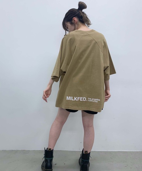MILKFED.（ミルクフェド）の「PRINTED POCKET BIG TOP（Tシャツ/カットソー・レディース・ホワイト/ブラック/ベージュ/ピンク・ONE SIZE）」の22枚目の写真