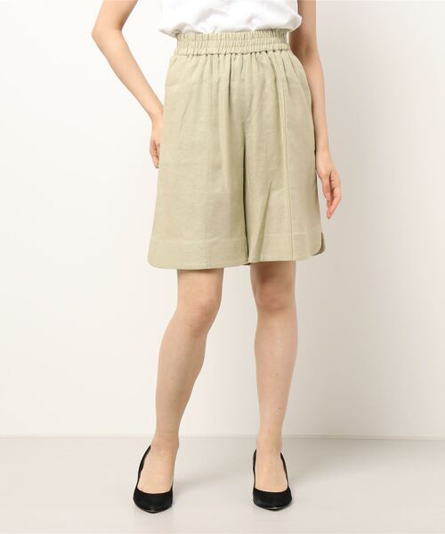 Mila Owen(ミラオーウェン)の「ウエストゴム脇スリットハーフパンツ(その他パンツ・レディース・ブラック/グリーン/アイボリー・1/0)」の14枚目の写真