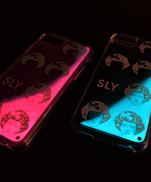 SLY（スライ）の「iPhone13 iPhone12 iPhone12Pro iPhone12mini iPhone12ProMax iPhoneSE(第2世代/第3世代) ケース SLY [ネオンサンド/face]（スマホケース/カバー・レディース・ピンク/ブラック・D/B/C/A/K）」の18枚目の写真