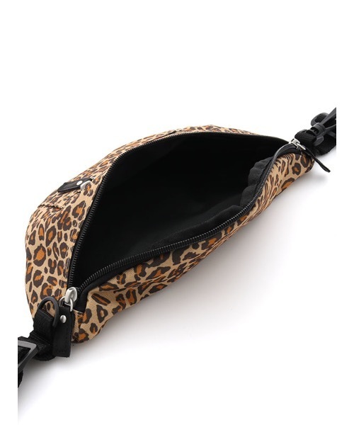Ocean&Ground（オーシャン&グラウンド）の「レオパードボディBAG（ボディバッグ/ウエストポーチ・キッズ・ベージュ・FREE）」の9枚目の写真