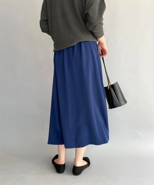 PICCIN(ピッチン)の「フロントボタンロングスカート(スカート・レディース・ダークブルー/グレイッシュベージュ/レンガ・M)」の16枚目の写真