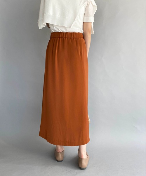 PICCIN(ピッチン)の「フロントボタンロングスカート(スカート・レディース・ダークブルー/グレイッシュベージュ/レンガ・M)」の6枚目の写真