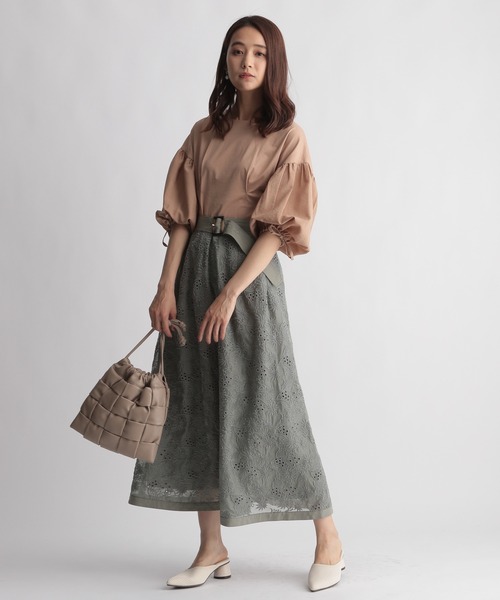 Andemiu(アンデミュウ)の「ベルトツキレーススカート215843(スカート・レディース・ベージュ/カーキ/ブルー・SMALL/MEDIUM)」の9枚目の写真