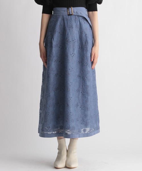 Andemiu(アンデミュウ)の「ベルトツキレーススカート215843(スカート・レディース・ベージュ/カーキ/ブルー・SMALL/MEDIUM)」の11枚目の写真