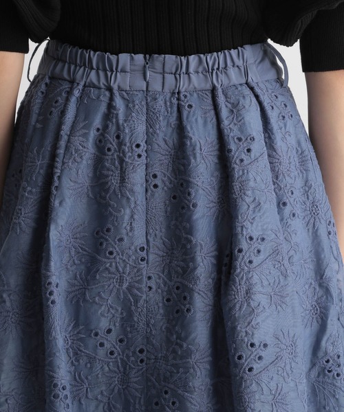 Andemiu(アンデミュウ)の「ベルトツキレーススカート215843(スカート・レディース・ベージュ/カーキ/ブルー・SMALL/MEDIUM)」の18枚目の写真