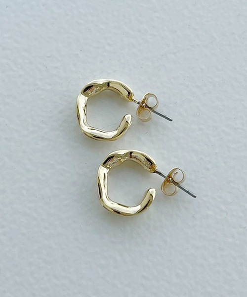 apres jour mignon(アプレジュールミニョン)の「【apresjour mignon×ARIAZ】シンプルピアス2(ピアス(両耳用)・レディース・シルバー/ゴールド・ONESIZE)」の2枚目の写真