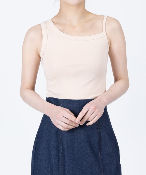 Anuenue（アヌエヌエ）の「両肩アシンメトリータンクトップ（タンクトップ・レディース・ブラック/グレー/ベージュ/ホワイト・S/M/L/2L）」の4枚目の写真