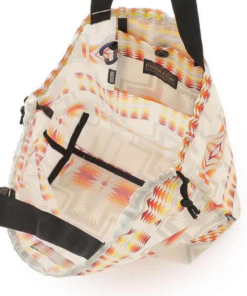 PENDLETON(ペンドルトン)の「MANASTASH×PENDLETON(マナスタッシュ×ペンドルトン) ECO BAG エコバッグ(トートバッグ・メンズ・ブラック/オフホワイト/カーキ・FREE)」の8枚目の写真