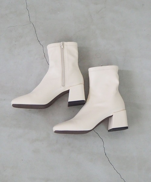 tiptop（ティップトップ）の「ストレッチスクエアブーツ（ブーツ・レディース・アイボリー/ブラック・M/L）」の4枚目の写真