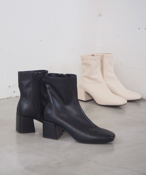 tiptop（ティップトップ）の「ストレッチスクエアブーツ（ブーツ・レディース・アイボリー/ブラック・M/L）」の9枚目の写真
