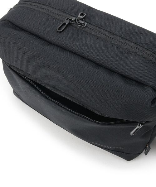 CORDURA（コーデュラ）の「◆コーデュラ(R)・リサイクルヘザー 撥水 キャサリン スクエアショルダーバッグ（ショルダーバッグ・メンズ・ダークグレー/ブラック/ダークネイビー・99）」の12枚目の写真