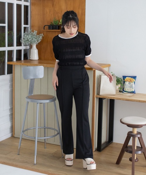 Mysa&Liina(ミーサリーナ)の「カットフレアパンツ(スラックス・レディース・ブラック/パープル/レッド/ピンク・M)」の9枚目の写真