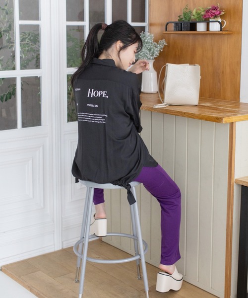 Mysa&Liina(ミーサリーナ)の「カットフレアパンツ(スラックス・レディース・ブラック/パープル/レッド/ピンク・M)」の20枚目の写真