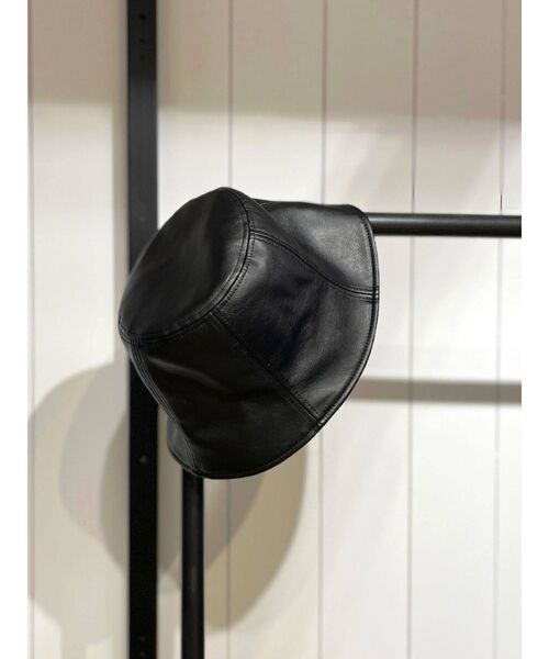 Ungrid（アングリッド）の「フェイクレザーバケットハット（ハット・レディース・ブラック/ブラウン/アイボリー・FREE）」の13枚目の写真