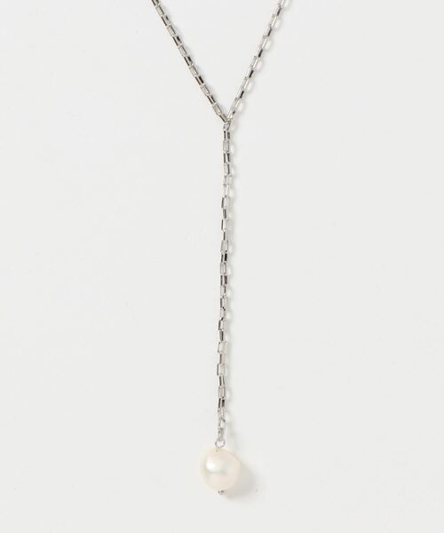 NATURAL BEAUTY BASIC（ナチュラルビューティーベーシック）の「淡水パールドロップＹネックレス（ネックレス・レディース・シルバー/ゴールド・ﾌﾘ-）」の2枚目の写真