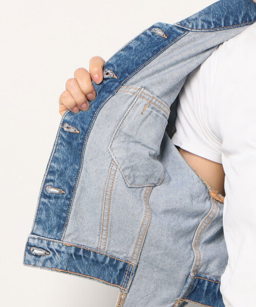 ALLSAINTS（オールセインツ）の「BETH PATCH JACKET | BETH PATCH ジャケット（デニムジャケット・レディース・インディゴブルー・2/10/8/6/4）」の8枚目の写真