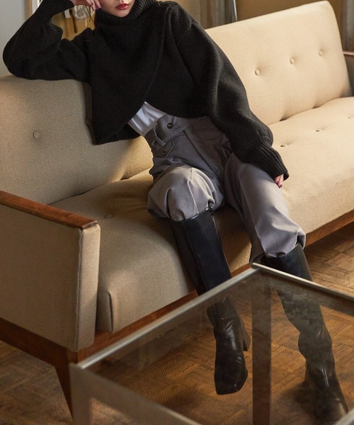 Keeepy(キーピー)の「【Keeepy】volume sleeve turtleneck knit pullover(ニット/セーター・レディース・ブラック/アイボリー・FREE)」の5枚目の写真