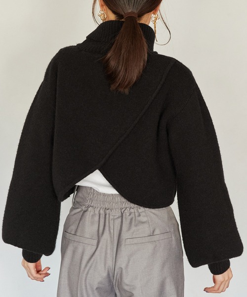 Keeepy(キーピー)の「【Keeepy】volume sleeve turtleneck knit pullover(ニット/セーター・レディース・ブラック/アイボリー・FREE)」の6枚目の写真