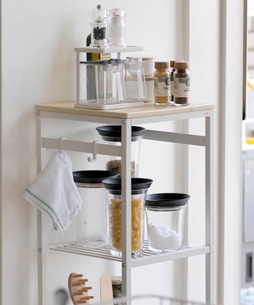 sarasa design（サラサデザイン）の「nsp スリムラック｜PVC天板タイプ（家具・レディース・ホワイト/ナチュラル・ONESIZE）」の3枚目の写真