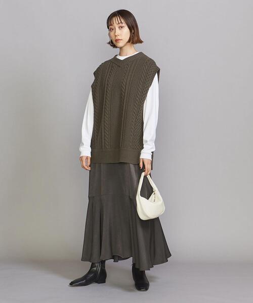 BEAUTH&YOUTH 【未使用】ワンピース　アウター　ボタン可愛い　M 胸元デザインタイトロングキャミワンピース[品番：AMTW0009004