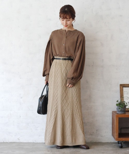 Crisp（クリスプ）の「ケーブルマーメイドスカート（スカート・レディース・ベージュ/グレー・FREE）」の11枚目の写真