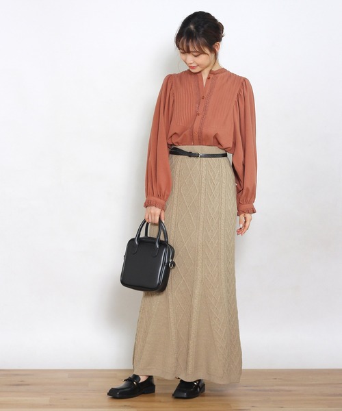 Crisp（クリスプ）の「ケーブルマーメイドスカート（スカート・レディース・ベージュ/グレー・FREE）」の7枚目の写真