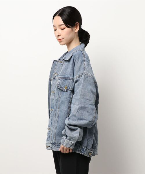 LATINA（ラティーナ）の「オーバーサイズビッグデニムジャケット（デニムジャケット・レディース・ブルー・FREE）」の3枚目の写真