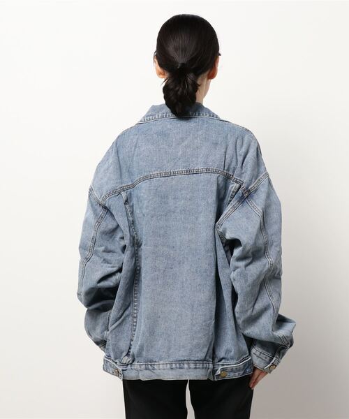 LATINA（ラティーナ）の「オーバーサイズビッグデニムジャケット（デニムジャケット・レディース・ブルー・FREE）」の4枚目の写真