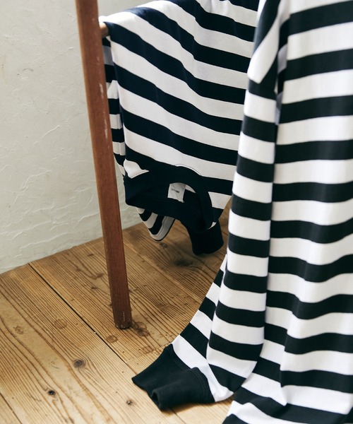 EMMA CLOTHES（エマクローズ）の「オーバーサイズ ボーダーL/Sカットソー EMMA CLOTHES（Tシャツ/カットソー・メンズ・ブラック/ネイビー・M/L）」の6枚目の写真