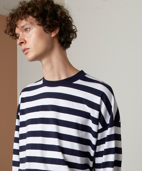 EMMA CLOTHES（エマクローズ）の「オーバーサイズ ボーダーL/Sカットソー EMMA CLOTHES（Tシャツ/カットソー・メンズ・ブラック/ネイビー・M/L）」の4枚目の写真