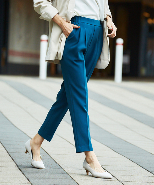 abahouse mavie（アバハウスマヴィ）の「【感嘆パンツ】タックテーパードパンツ（その他パンツ・レディース・ストライプ/オフホワイト/グリーン/ブラック/チェック/セージグリーン・32/34/36/38/40）」の10枚目の写真