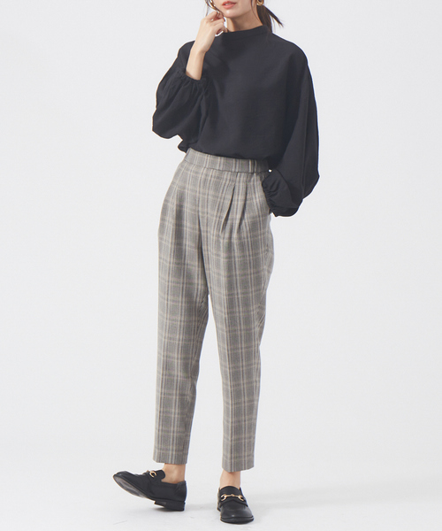 abahouse mavie（アバハウスマヴィ）の「【感嘆パンツ】タックテーパードパンツ（その他パンツ・レディース・ストライプ/オフホワイト/グリーン/ブラック/チェック/セージグリーン・32/34/36/38/40）」の22枚目の写真