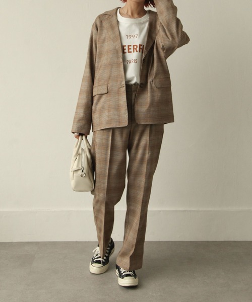 Chillfar(チルファー)の「タータンチェックフレアパンツ(スラックス・レディース・ダークブラウン/ブラウン/グレー・MEDIUM/LARGE)」の9枚目の写真