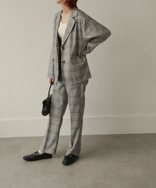 Chillfar(チルファー)の「タータンチェックフレアパンツ(スラックス・レディース・ダークブラウン/ブラウン/グレー・MEDIUM/LARGE)」の16枚目の写真