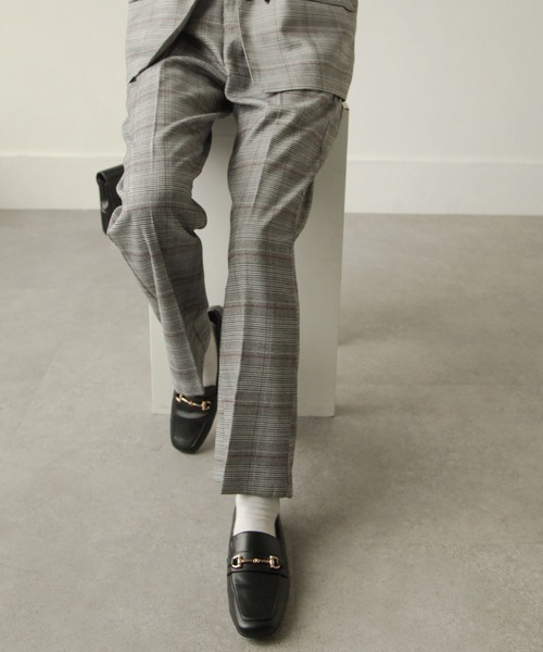 Chillfar(チルファー)の「タータンチェックフレアパンツ(スラックス・レディース・ダークブラウン/ブラウン/グレー・MEDIUM/LARGE)」の15枚目の写真