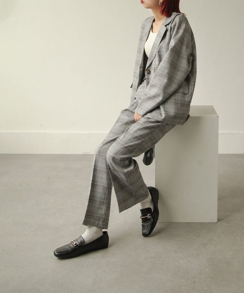 Chillfar(チルファー)の「タータンチェックフレアパンツ(スラックス・レディース・ダークブラウン/ブラウン/グレー・MEDIUM/LARGE)」の13枚目の写真