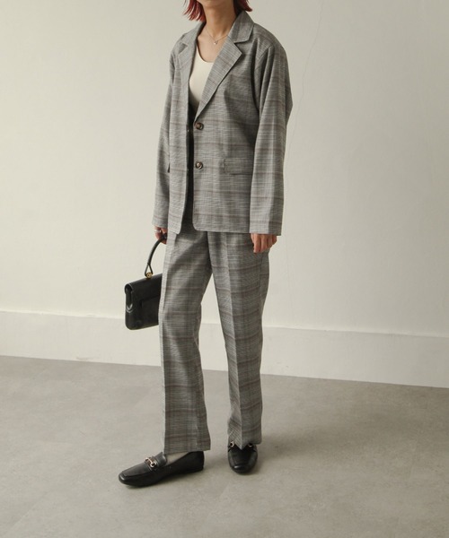 Chillfar(チルファー)の「タータンチェックフレアパンツ(スラックス・レディース・ダークブラウン/ブラウン/グレー・MEDIUM/LARGE)」の19枚目の写真